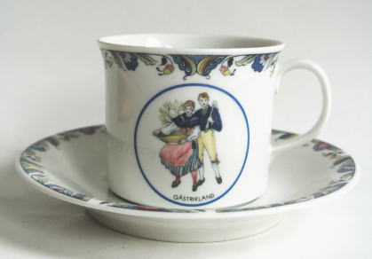 ���[���X�g�����h�@�J�b�v�A���h�\�[�T�[�@�����ߑ�